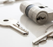 Commercial Locksmith Services in Largo, FL
